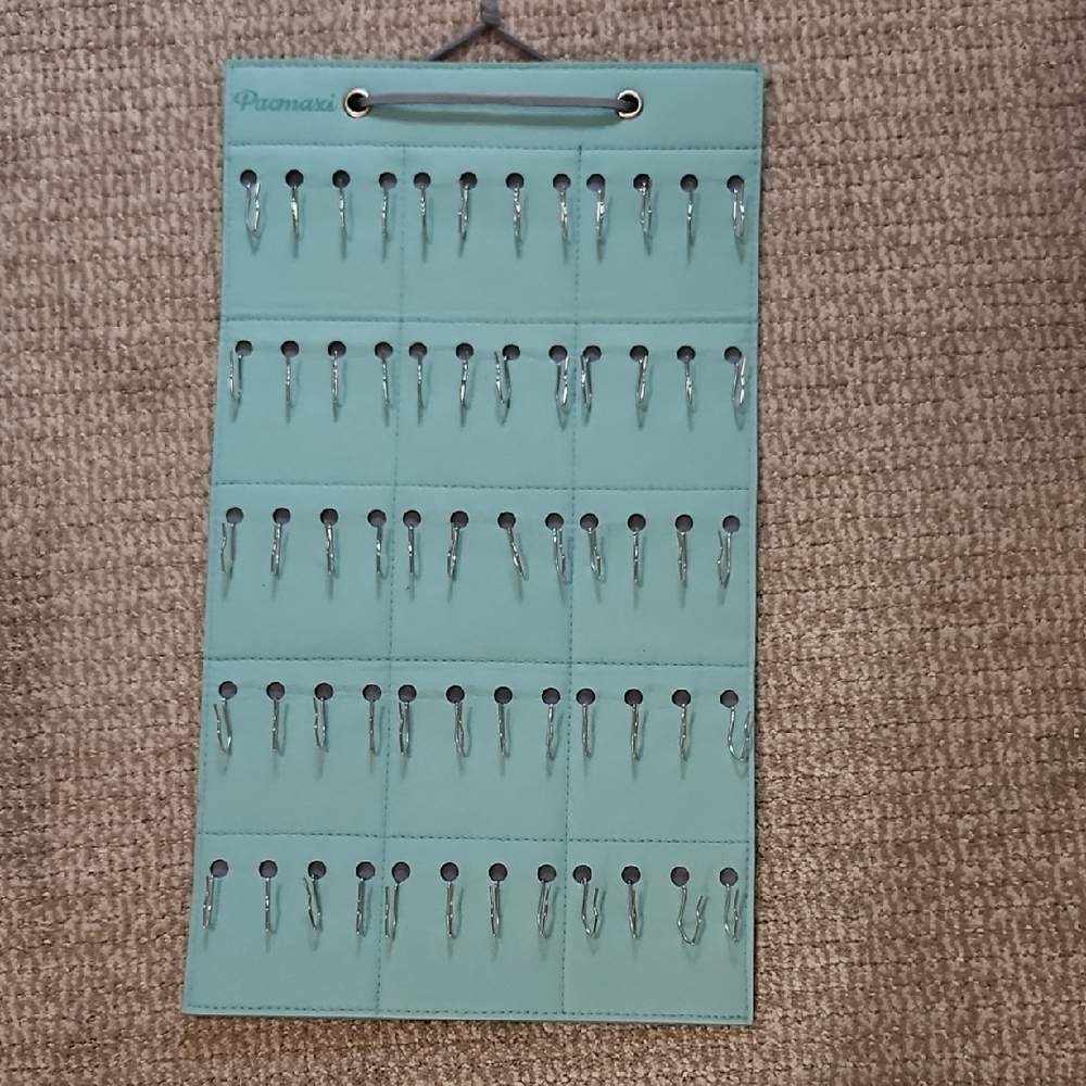Pacmaxi Baby Hair Bow/Heandband Organizer in Teal w/ 60 [Removable] Hooks